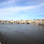 Quiet In The Center With Own Terrace Praga
