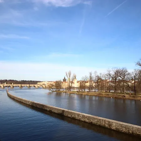 Lejlighed Quiet In The Center With Own Terrace Prag