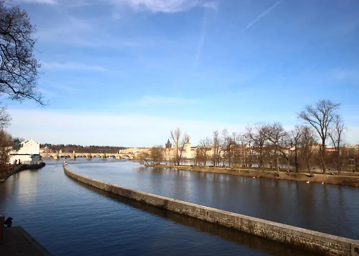 Lejlighed Quiet In The Center With Own Terrace Prag